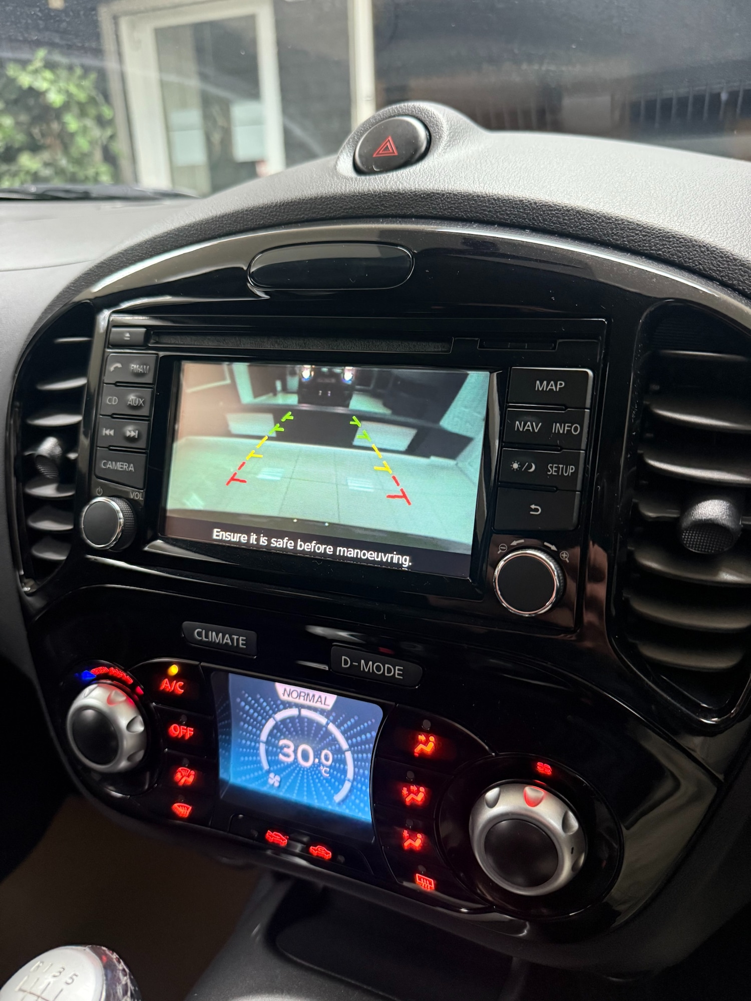 Used Nissan Juke 2013 for sale - 76271339: Photo 15