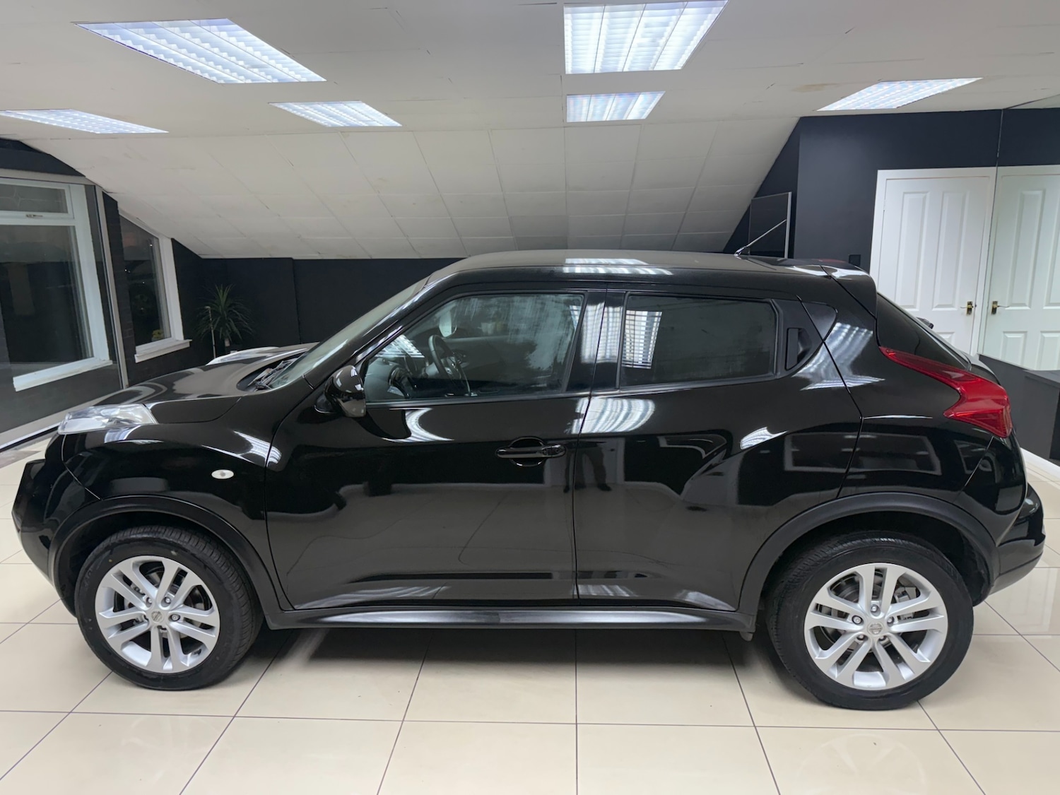 Used Nissan Juke 2013 for sale - 76271339: Photo 4