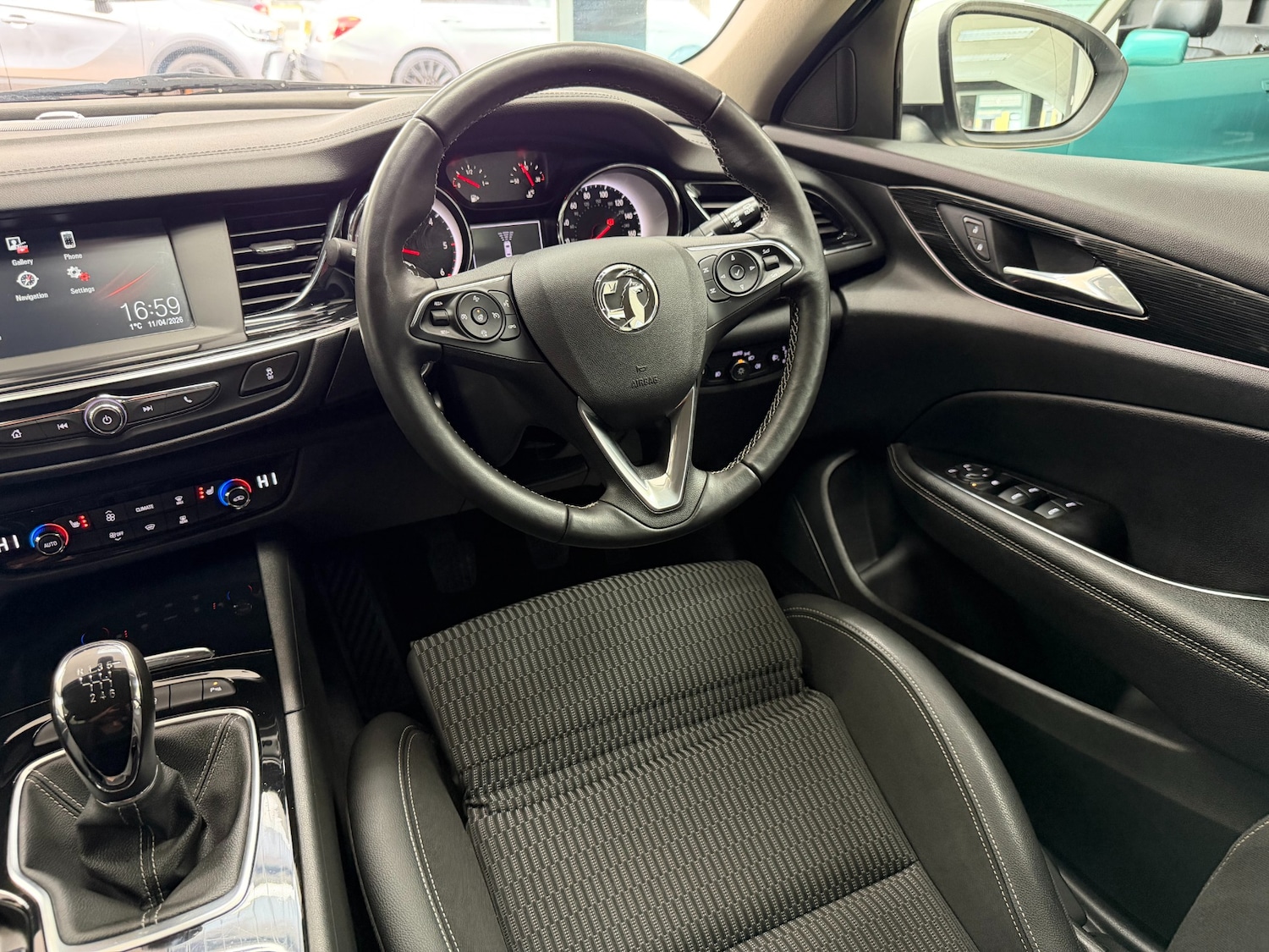 Used Vauxhall Insignia 2019 for sale - 78212236: Photo 11