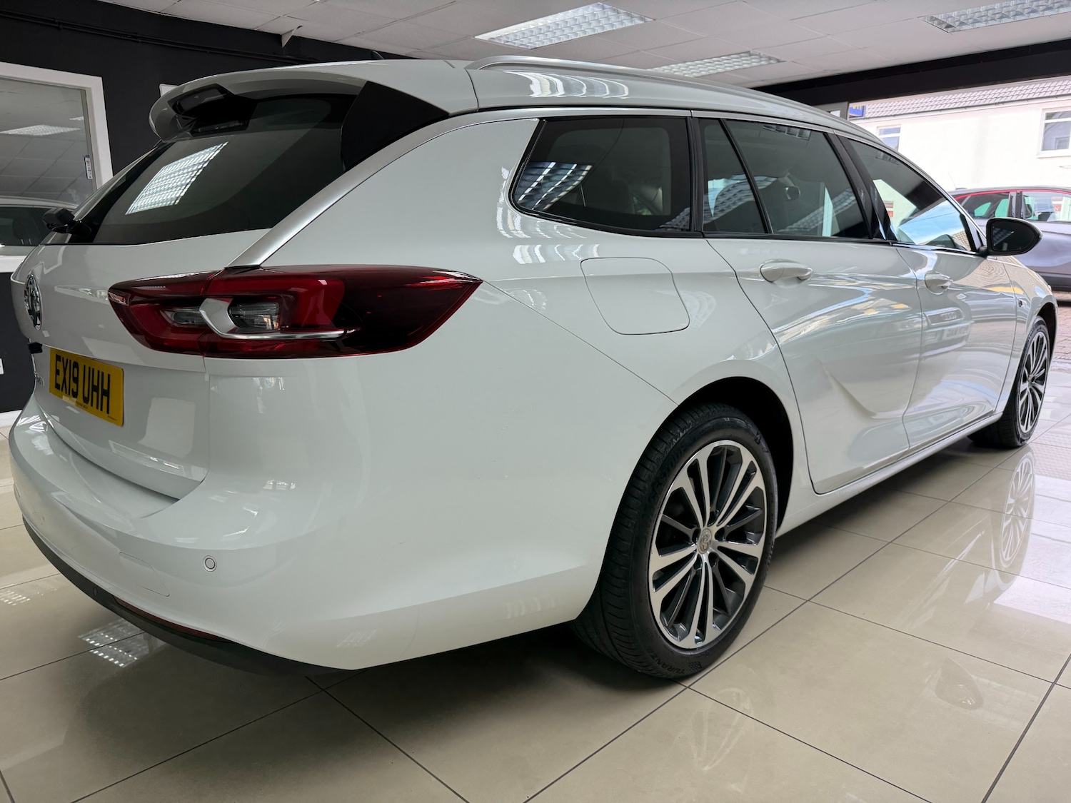 Used Vauxhall Insignia 2019 for sale - 78212236: Photo 9
