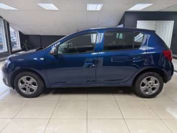 Used Dacia Sandero 2015 for sale - 74482702: Photo