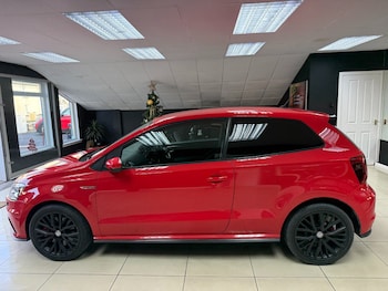 Used Volkswagen Polo 2017 for sale - 77135617: Photo