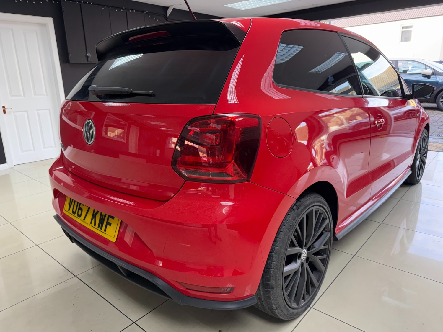 Used Volkswagen Polo 2017 for sale - 77135617: Photo 8