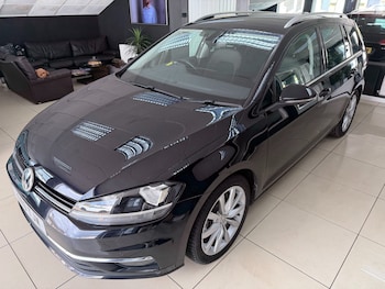 Used Volkswagen Golf 2019 for sale - 78333409: Photo