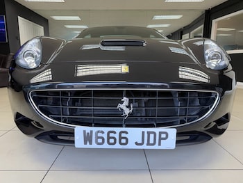 Used Ferrari California 2011 for sale - 78300628: Photo