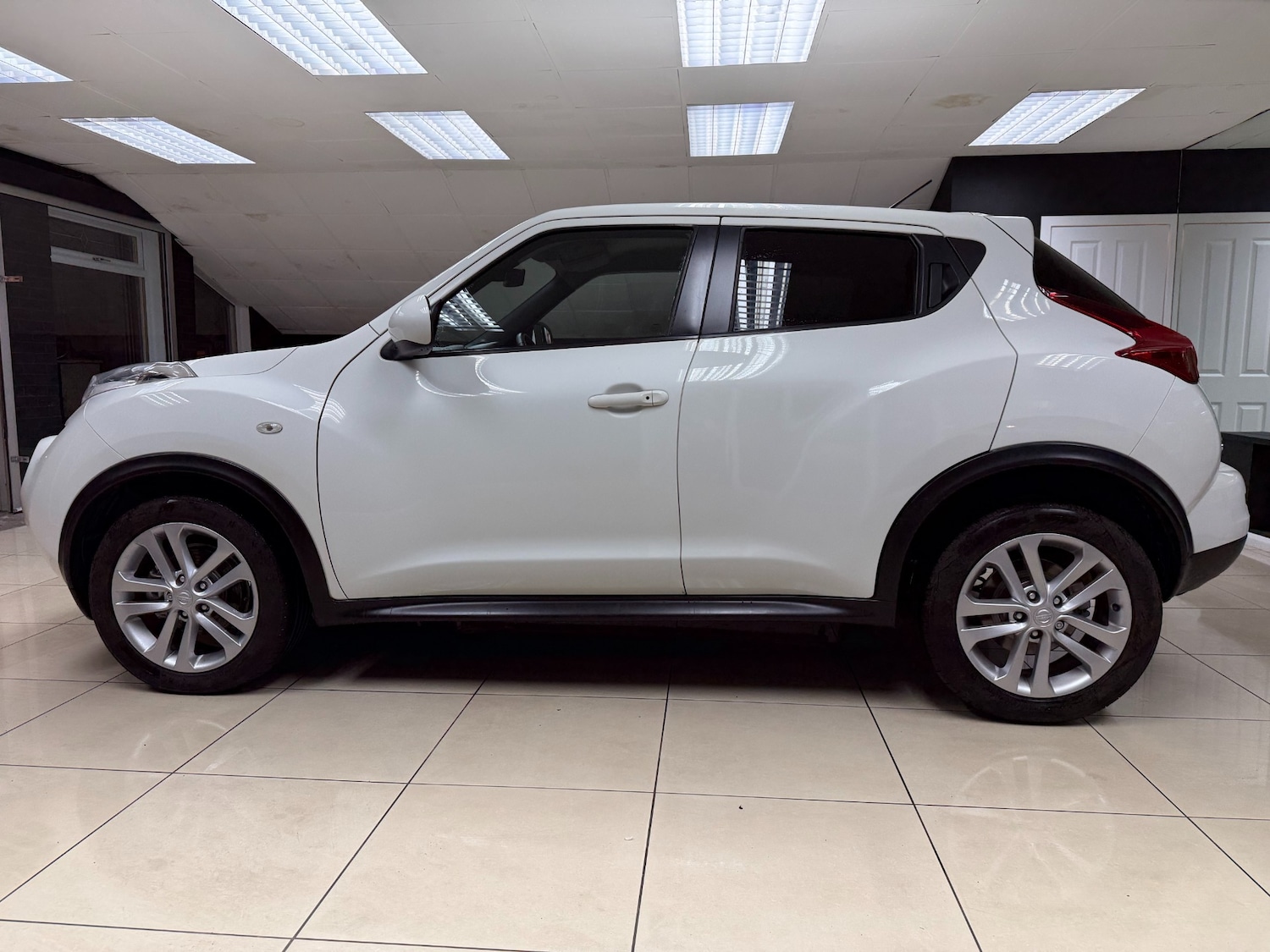 Used Nissan Juke 2012 for sale - 77522301: Photo 6