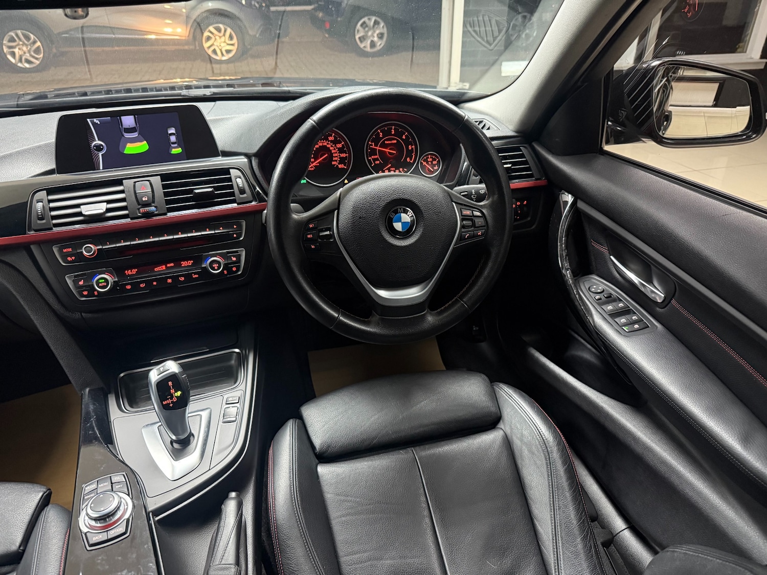 Used BMW 3 Series 2012 for sale - 76271337: Photo 10