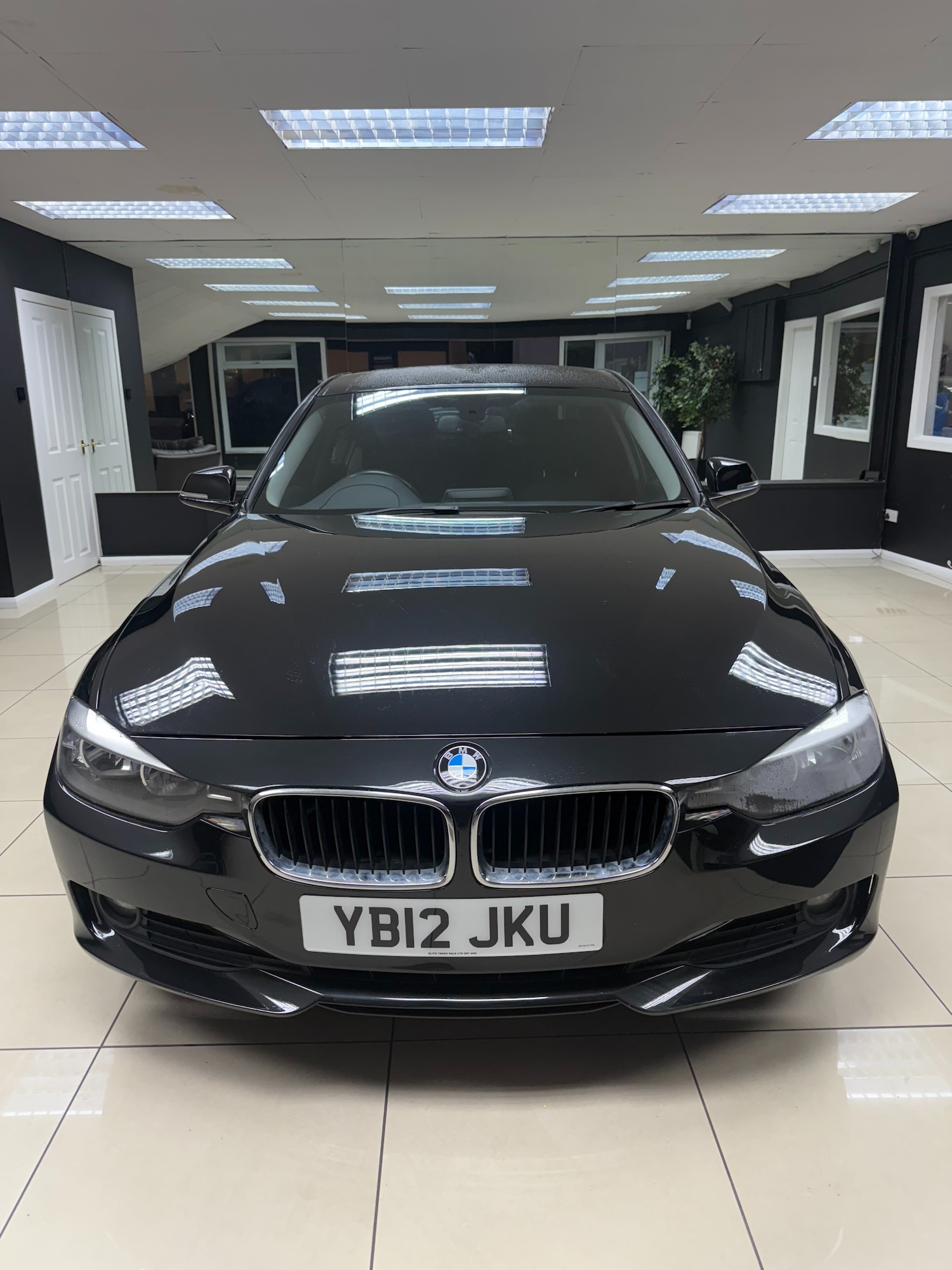 Used BMW 3 Series 2012 for sale - 76271337: Photo 2