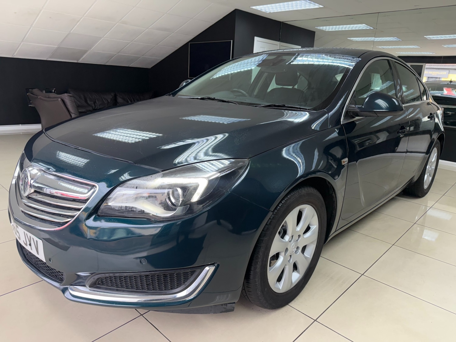 Used Vauxhall Insignia 2015 for sale - 76177131: Photo 3