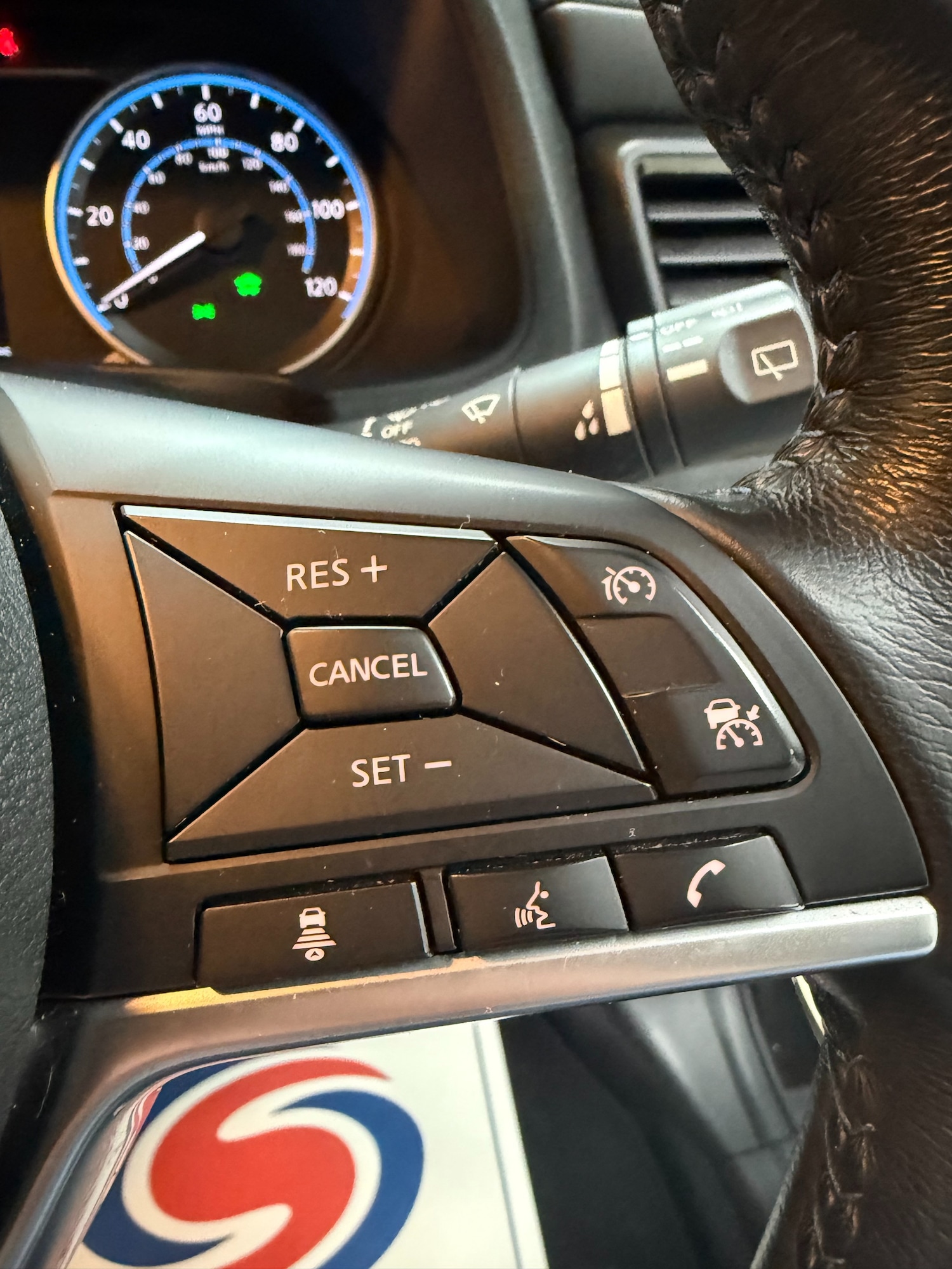 Used Nissan Leaf 2021 for sale - 77466008: Photo 12