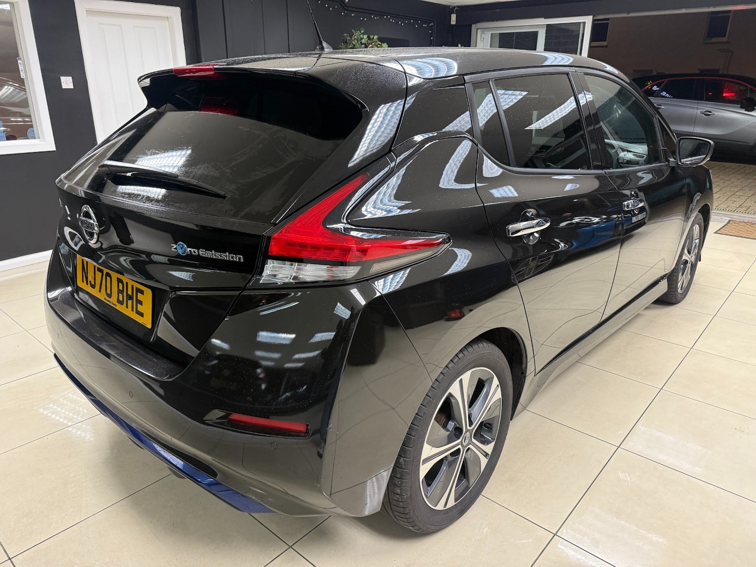 Used Nissan Leaf 2021 for sale - 77466008: Photo 8
