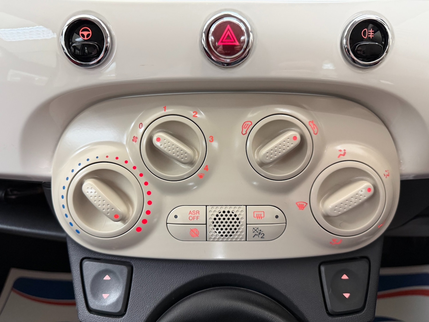 Used Fiat 500 2015 for sale - 78134633: Photo 18