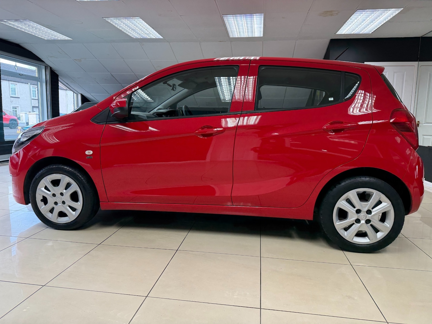 Used Vauxhall Viva 2016 for sale - 78057266: Photo 5