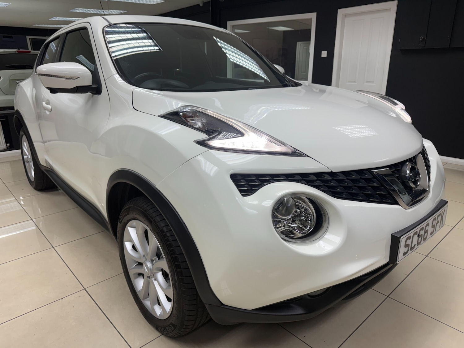 Used Nissan Juke 2017 for sale - 76286772: Photo 1