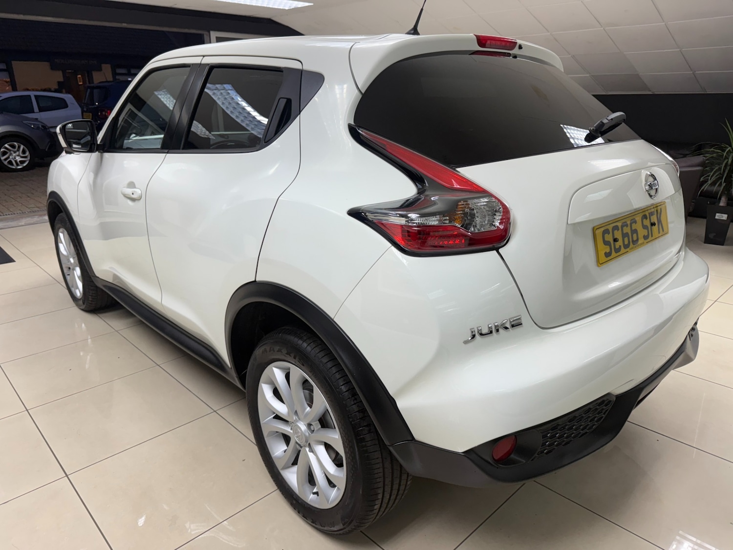 Used Nissan Juke 2017 for sale - 76286772: Photo 6