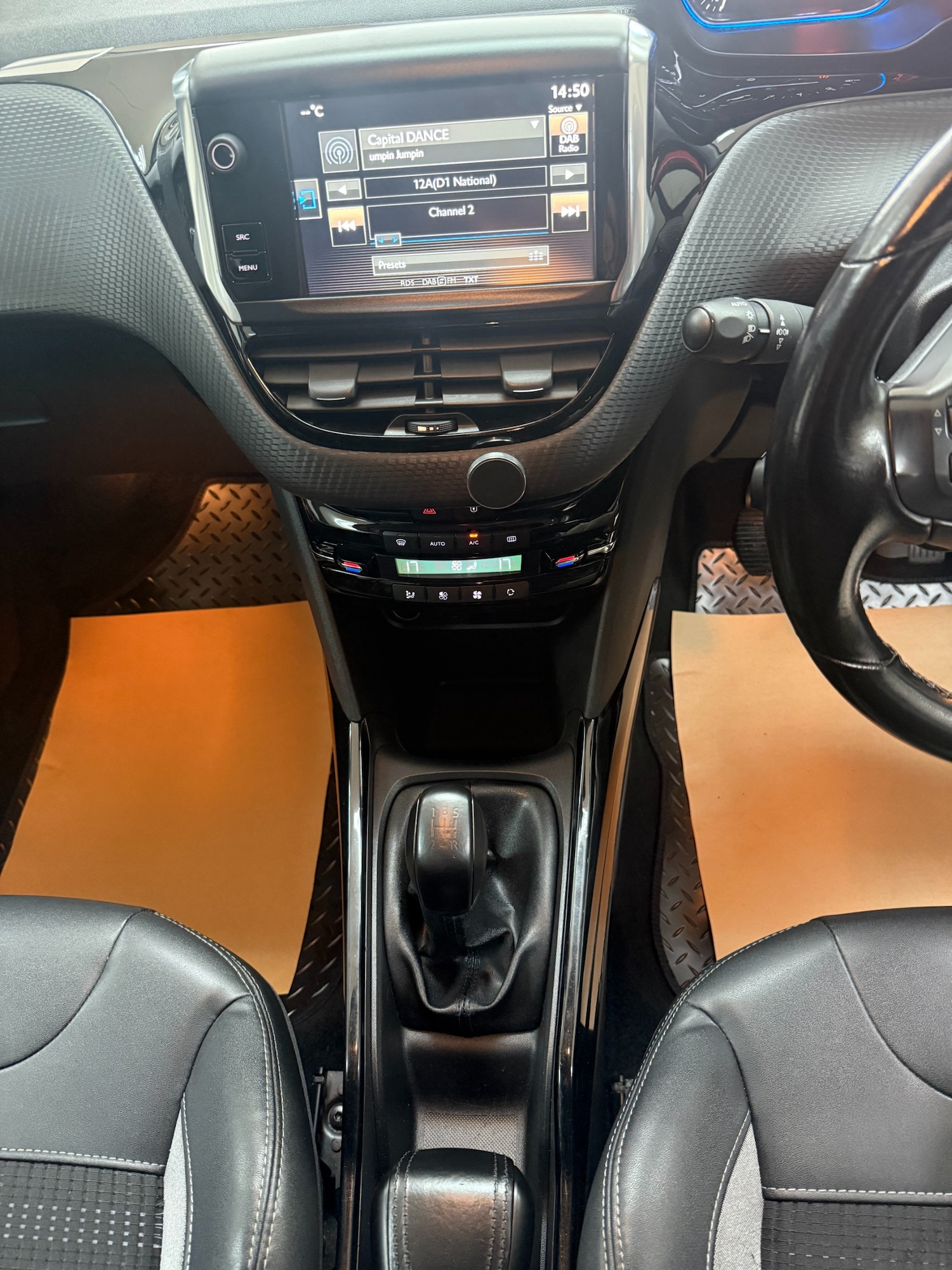 Used Peugeot 2008 2016 for sale - 76144144: Photo 12