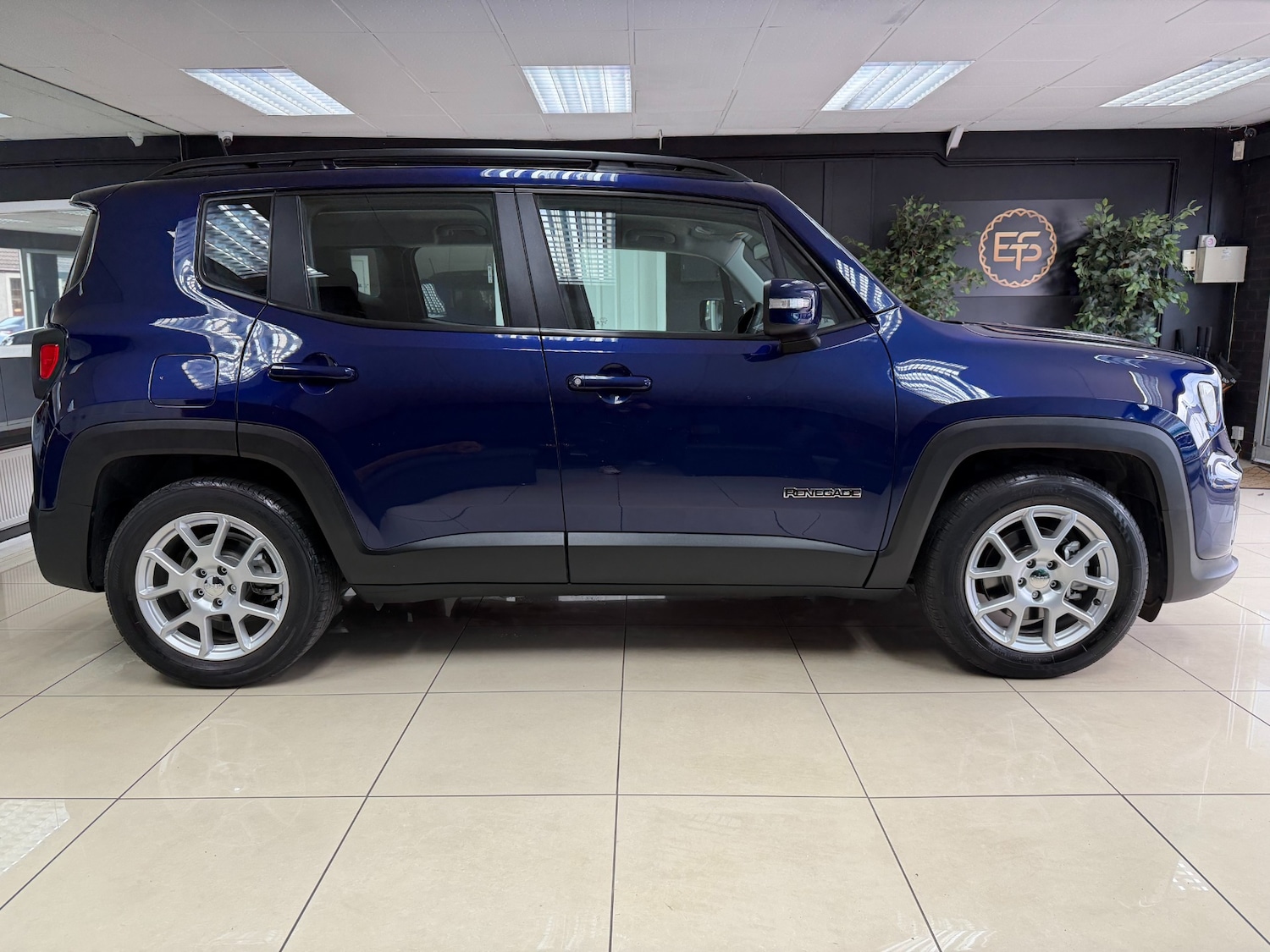 Used Jeep Renegade 2019 for sale - 78201198: Photo 6