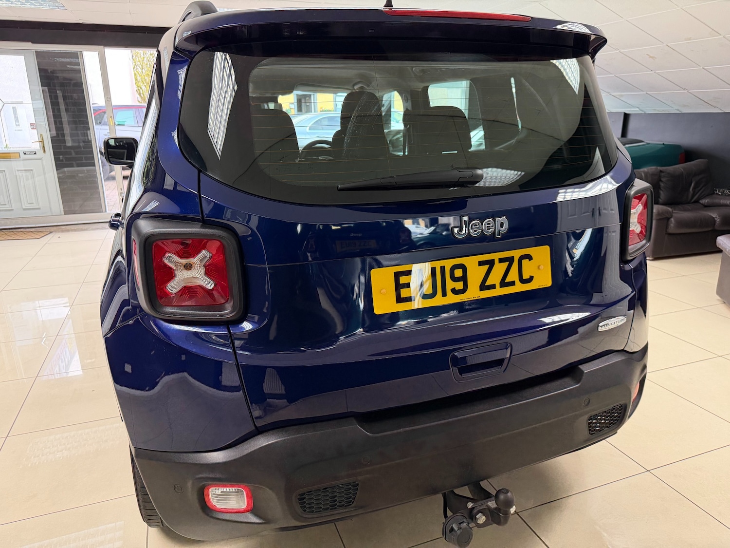 Used Jeep Renegade 2019 for sale - 78201198: Photo 8