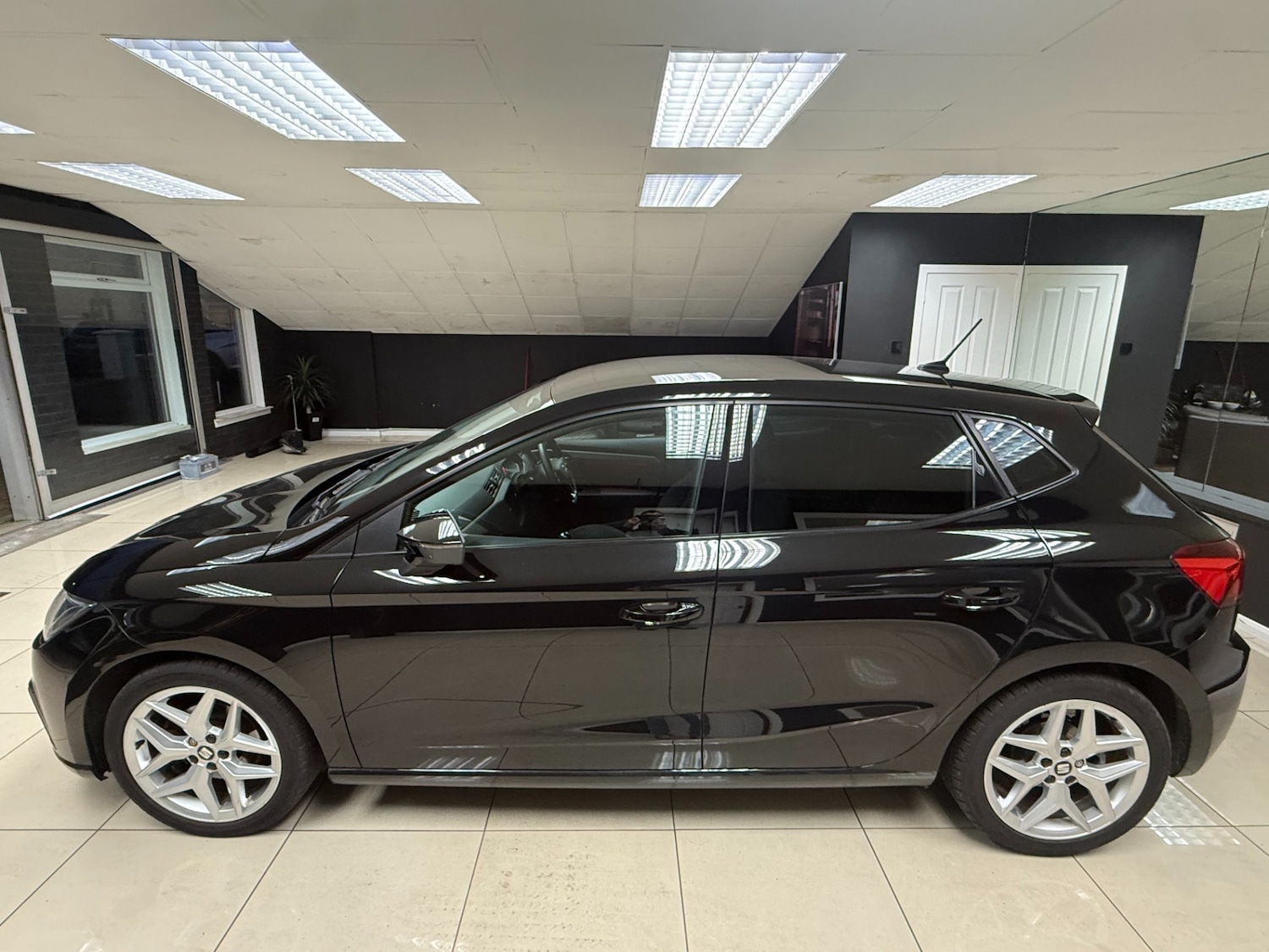 Used SEAT Ibiza 2019 for sale - 77385541: Photo 4
