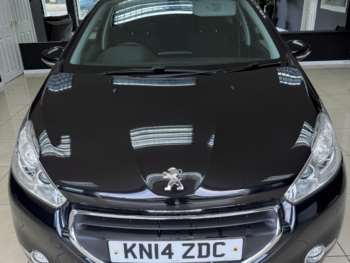 Used Peugeot 208 2014 for sale - 74809712: Photo