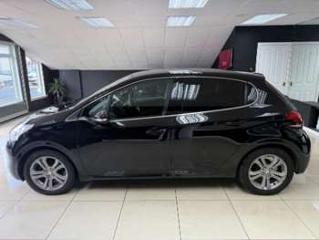 Used Peugeot 208 2014 for sale - 74809712: Photo