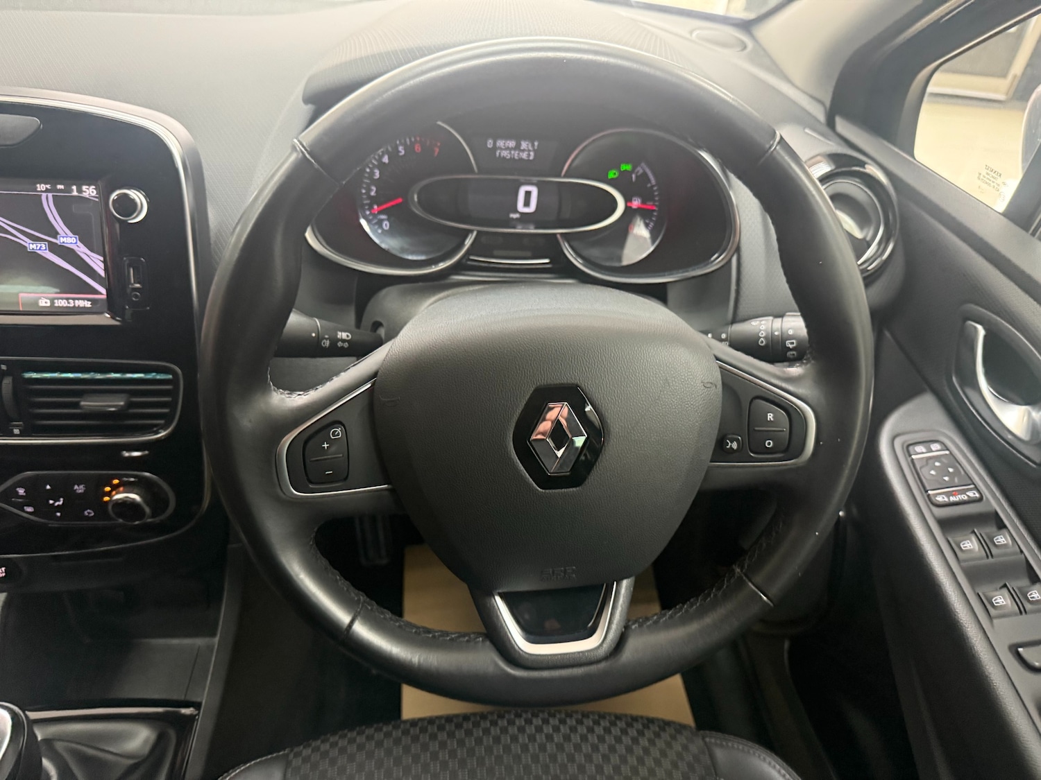 Used Renault Clio 2018 for sale - 76415024: Photo 10