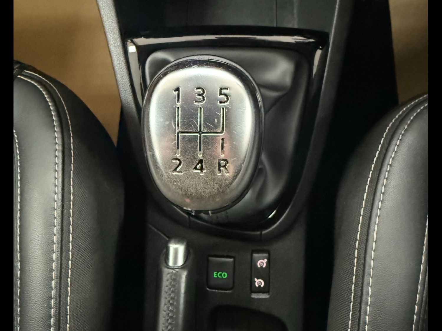 Used Renault Clio 2018 for sale - 76415024: Photo 18