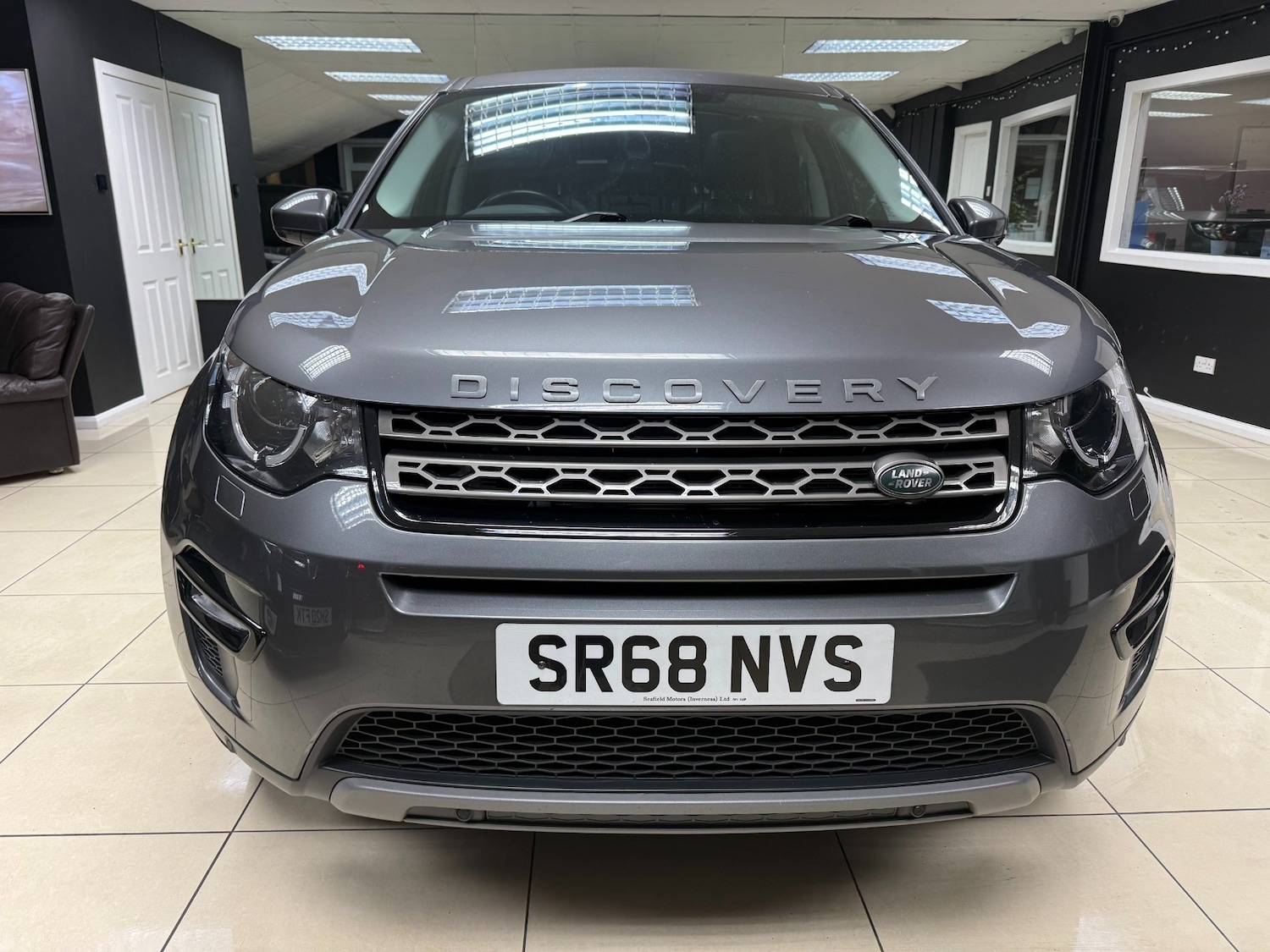 Used Land Rover Discovery Sport 2019 for sale - 77195740: Photo 2