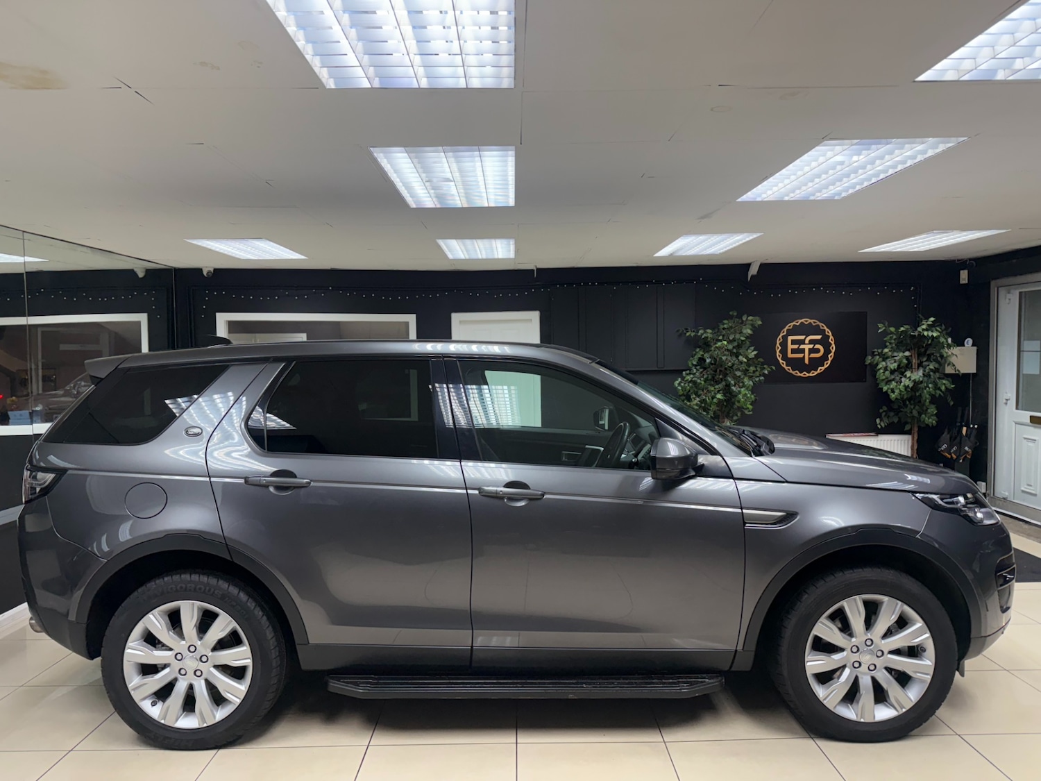 Used Land Rover Discovery Sport 2019 for sale - 77195740: Photo 5