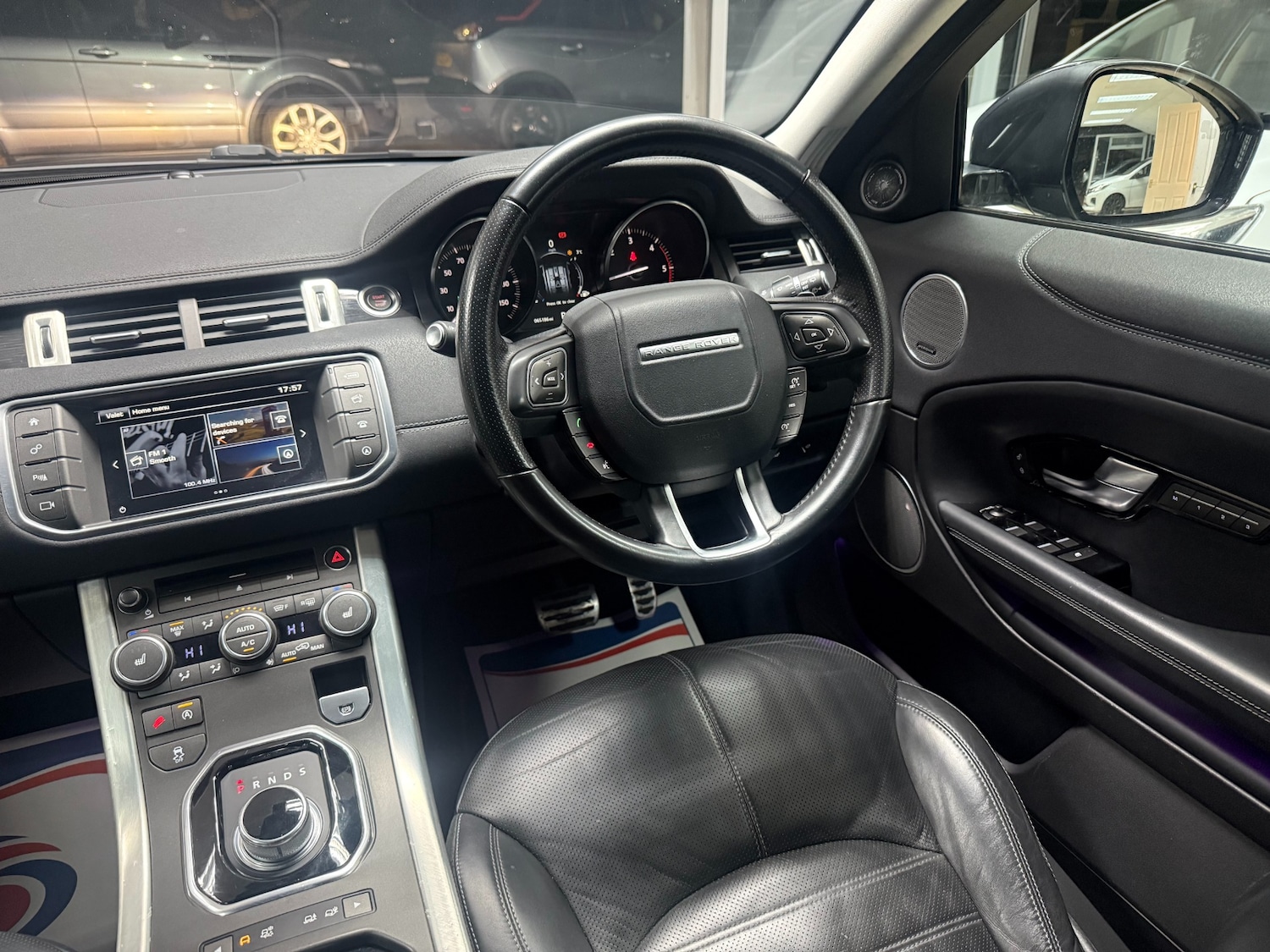 Used Land Rover Range Rover Evoque 2015 for sale - 77228545: Photo 10