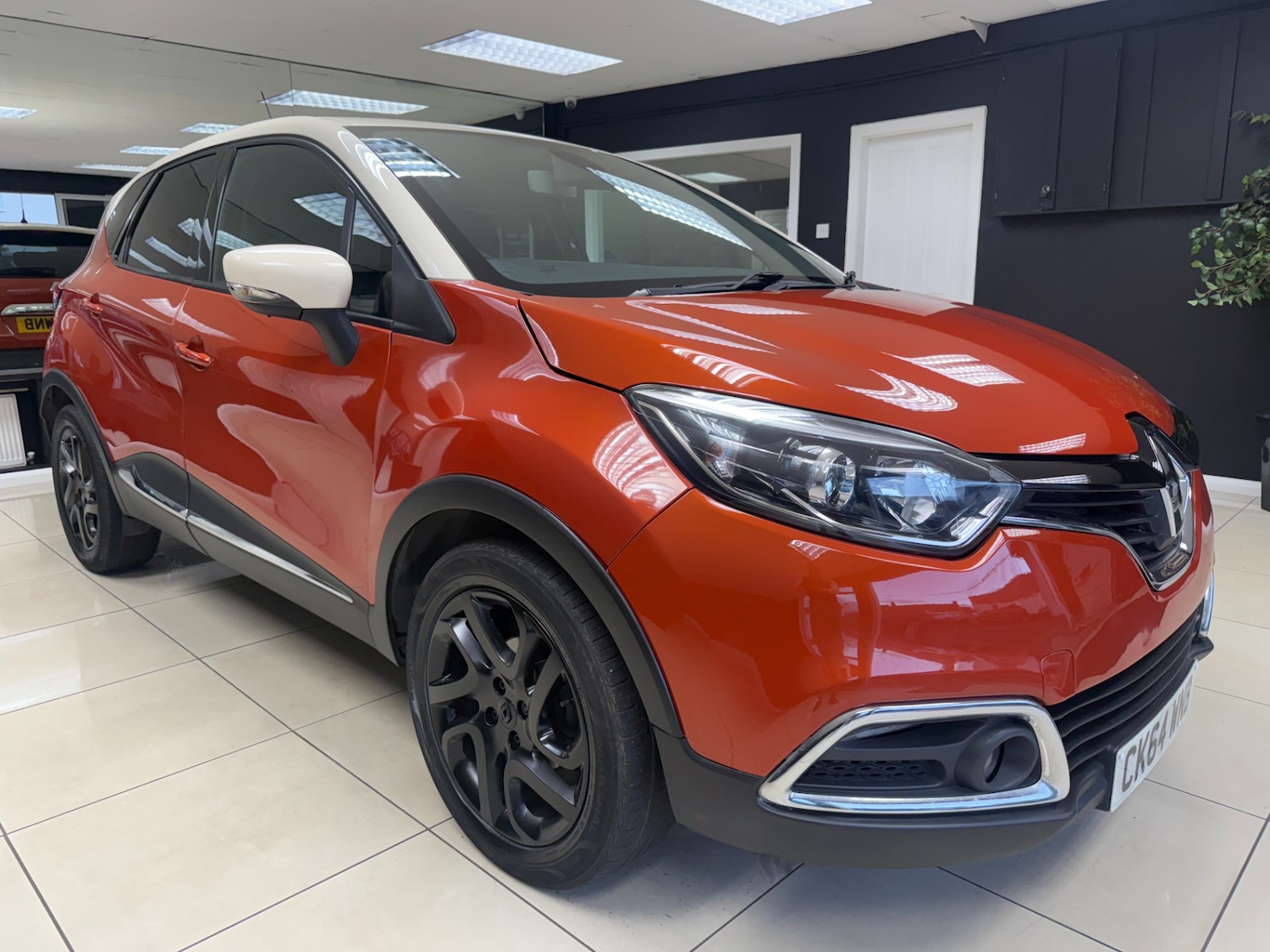 Used Renault Captur 2014 for sale - 76352167: Photo 1