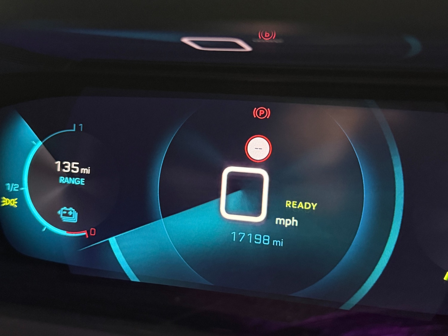 Used Peugeot 2008 2023 for sale - 76904437: Photo 13