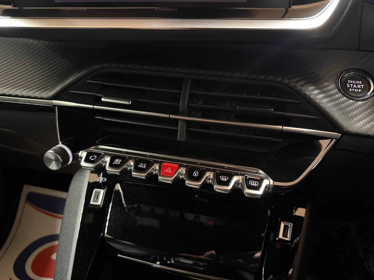 Used Peugeot 2008 2023 for sale - 76904437: Photo 18