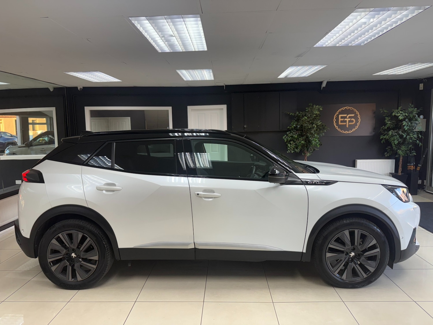 Used Peugeot 2008 2021 for sale - 76379447: Photo 5