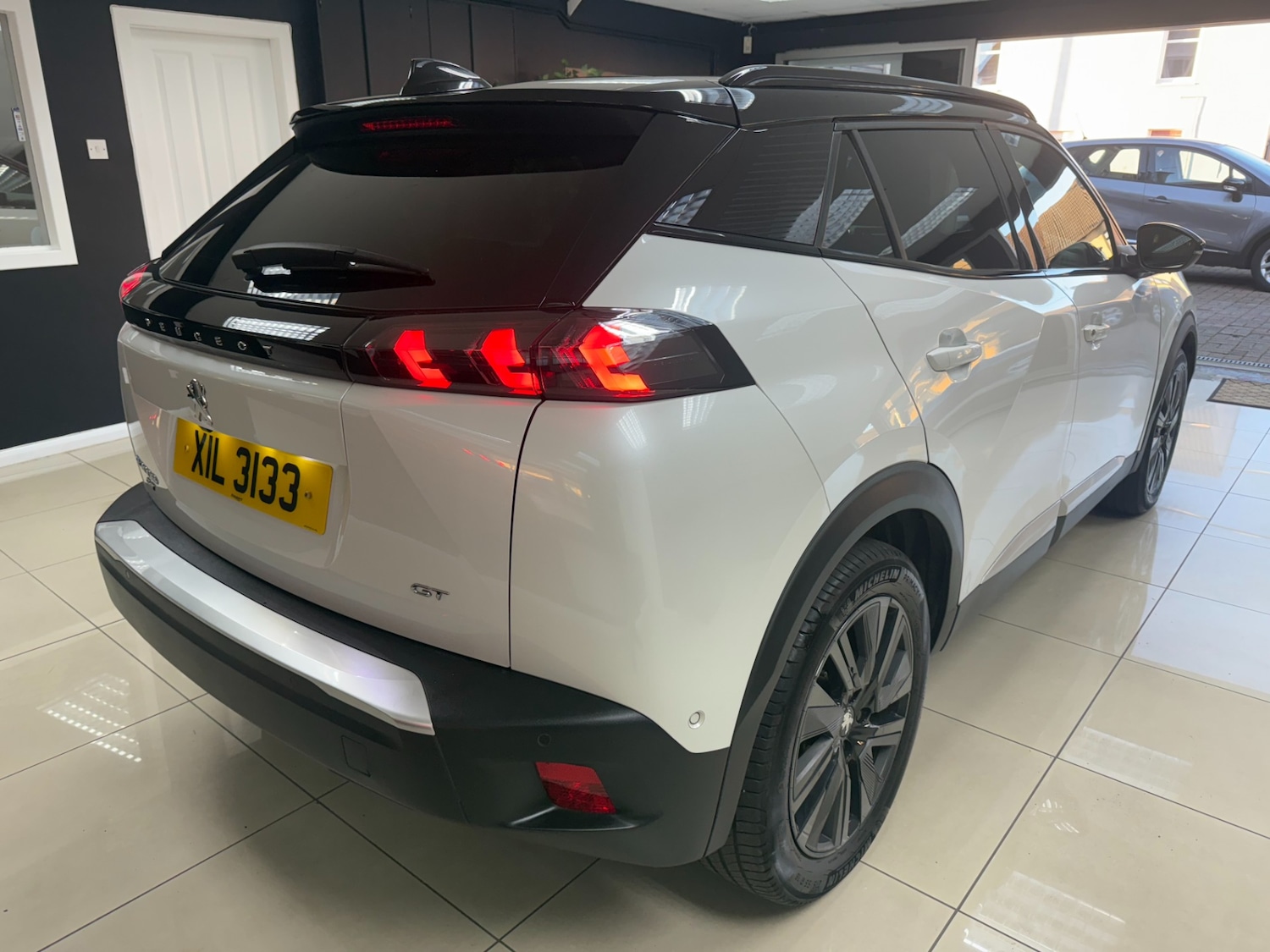 Used Peugeot 2008 2021 for sale - 76379447: Photo 8