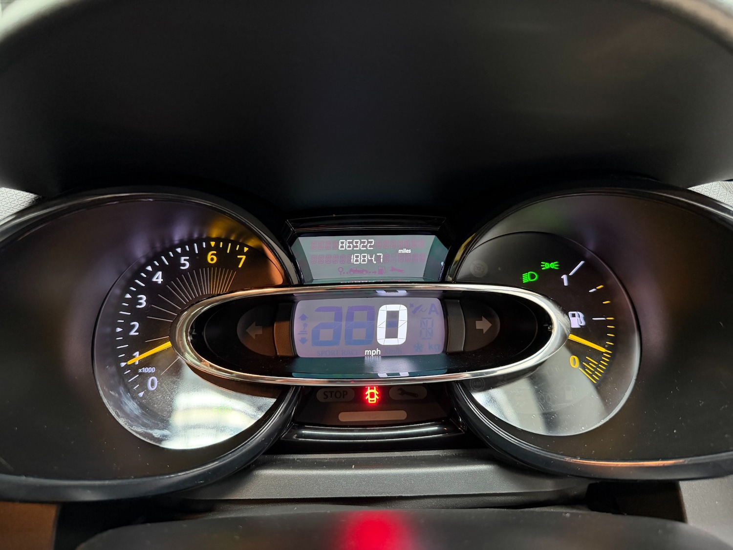 Used Renault Clio 2014 for sale - 77622722: Photo 12