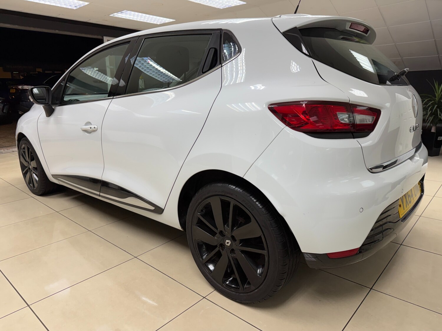 Used Renault Clio 2014 for sale - 77622722: Photo 6