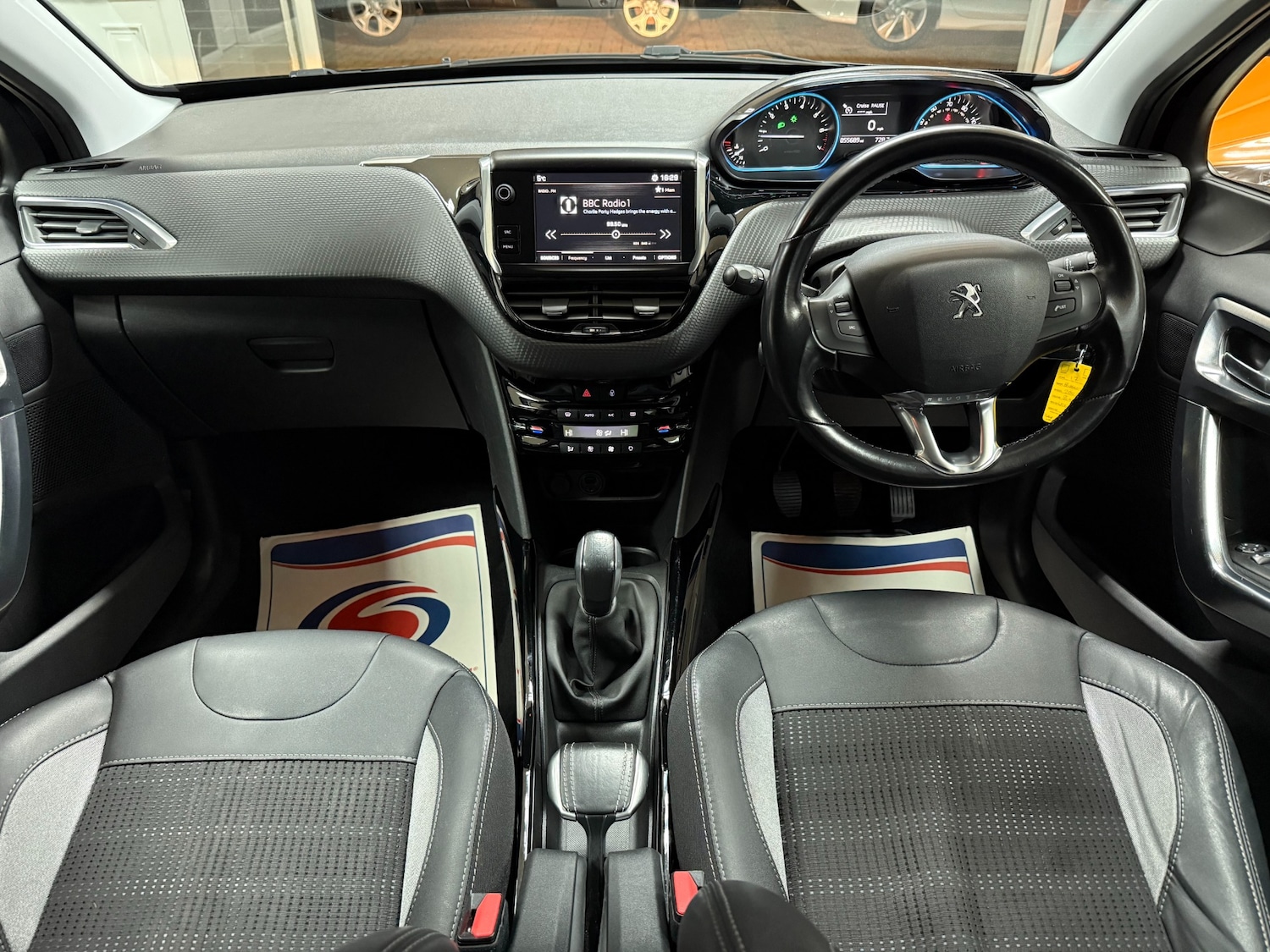 Used Peugeot 2008 2017 for sale - 76750333: Photo 10