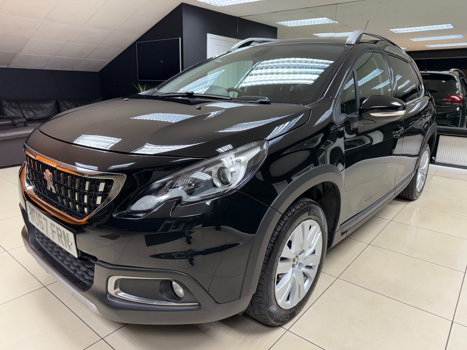 Used Peugeot 2008 2017 for sale - 76750333: Photo 3