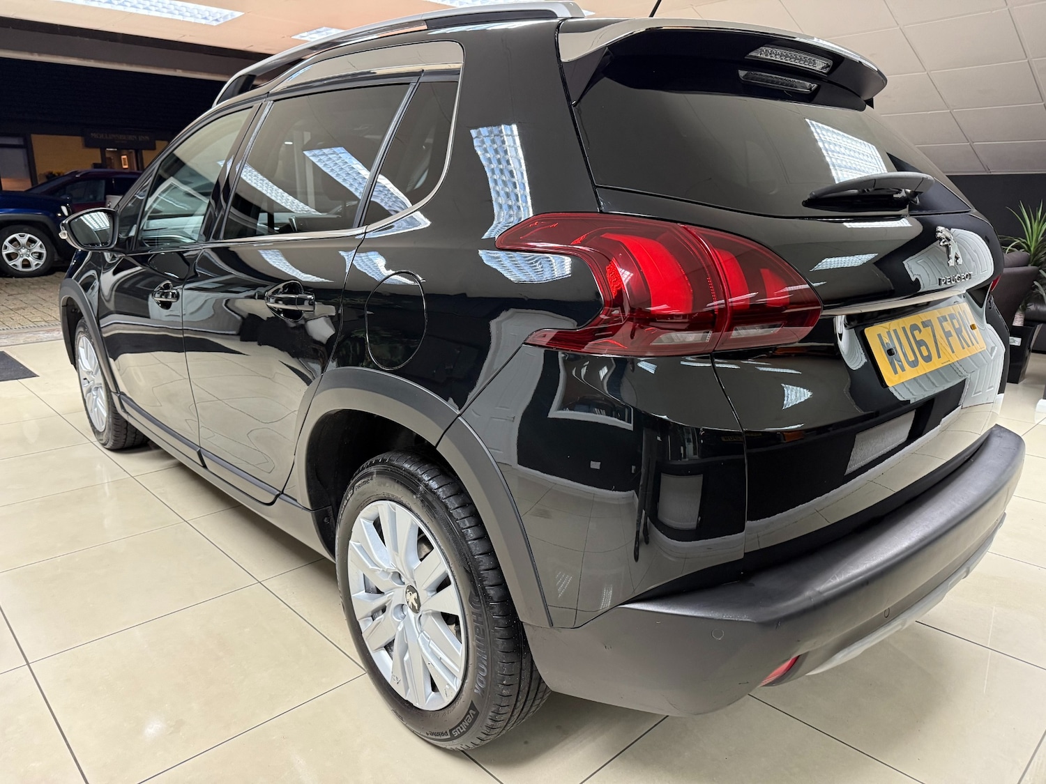 Used Peugeot 2008 2017 for sale - 76750333: Photo 6
