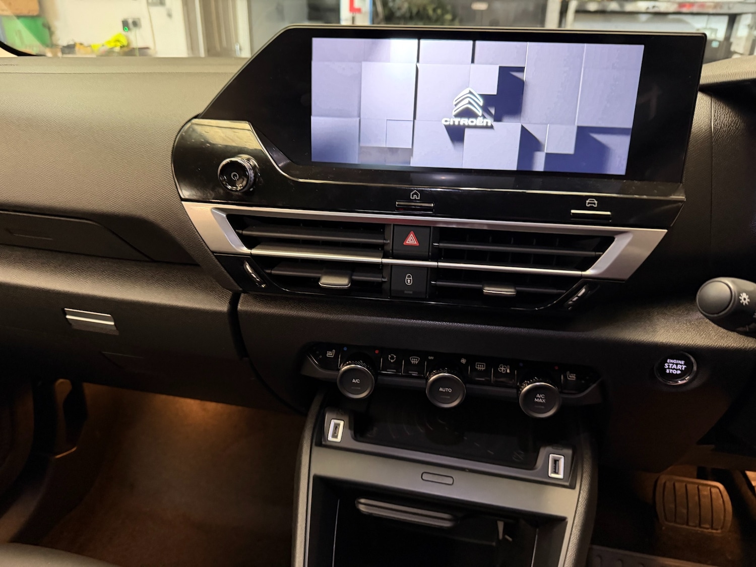 Used Citroen C4 2024 for sale - 77536150: Photo 4