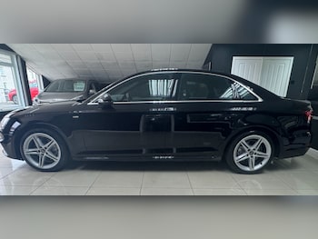 Used Audi A4 2017 for sale - 79111432: Photo