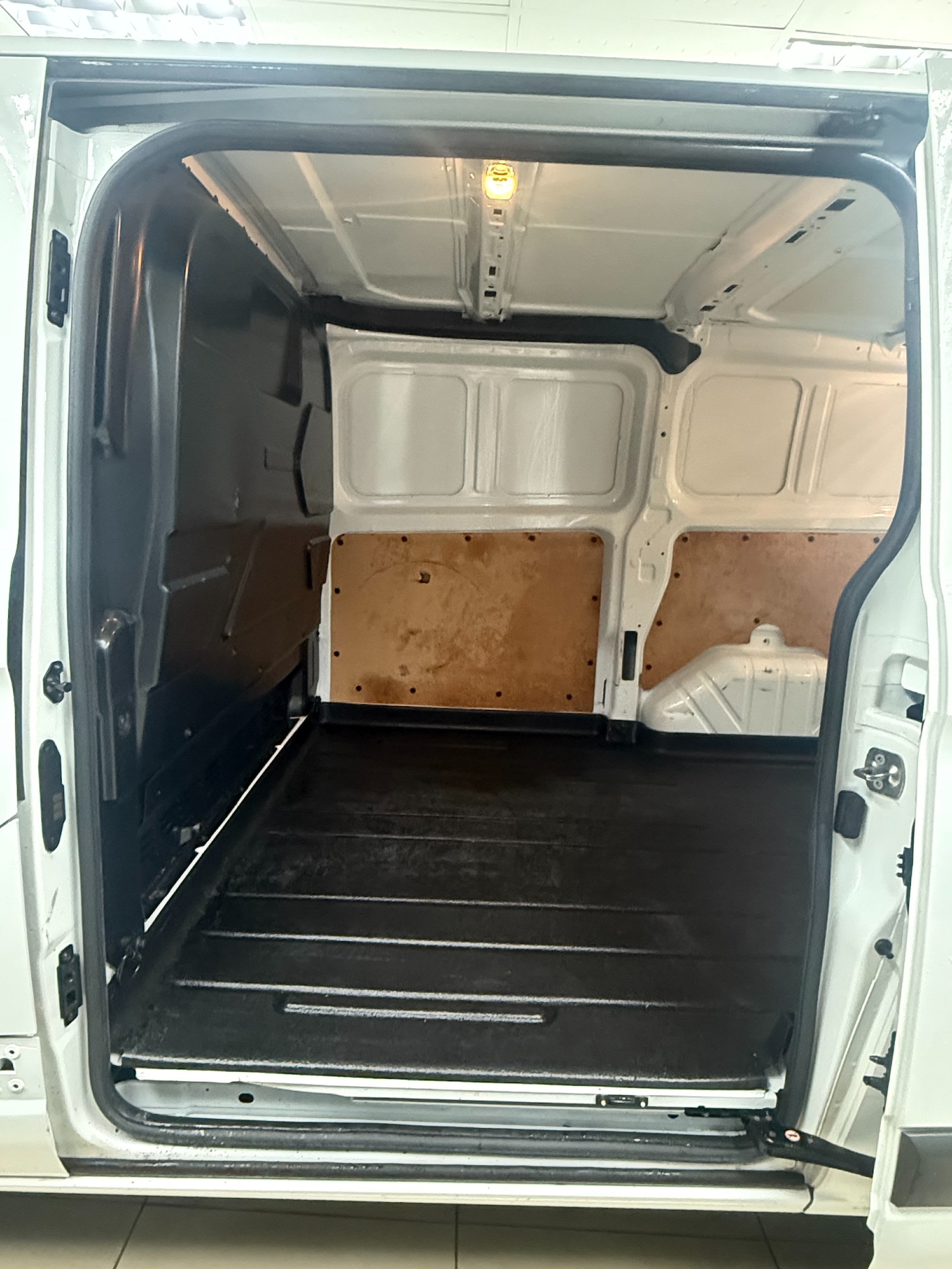 Used Ford Transit Custom 2022 for sale - 77008901: Photo 17