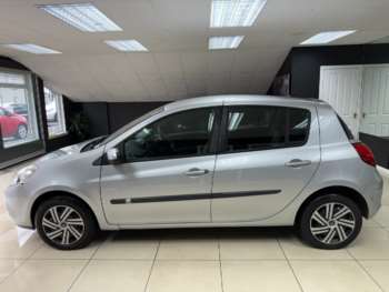 Used Renault Clio 2010 for sale - 74195543: Photo