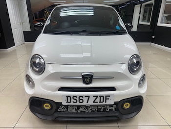 Used Abarth 595 2017 for sale - 77019419: Photo