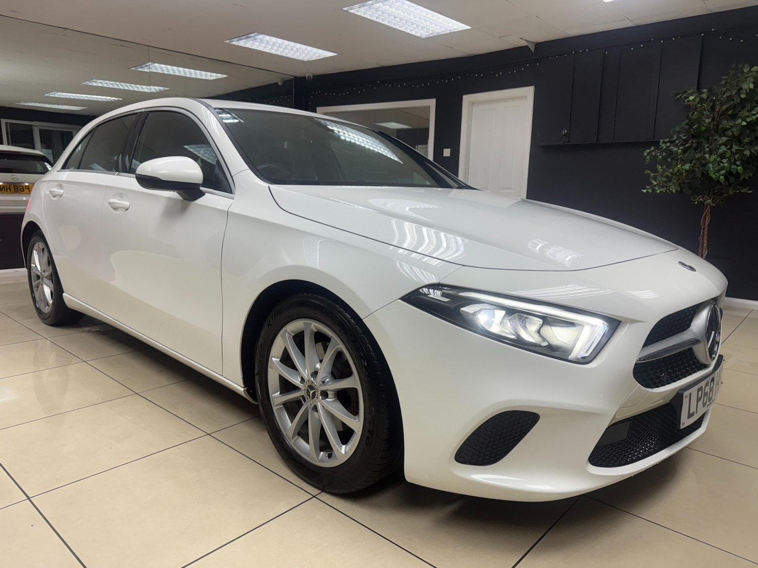 Used Mercedes-Benz A-Class 2018 for sale - 77154757: Photo 1