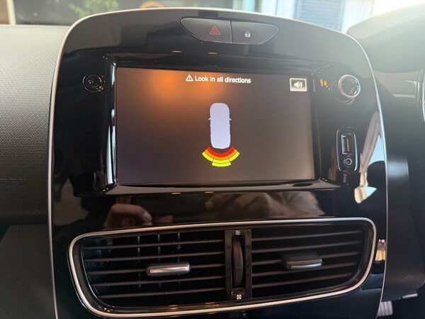 Used Renault Clio 2019 for sale - 75541559: Photo 17