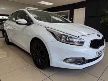 2014 (14) - 1.6 CRDi 2 5dr