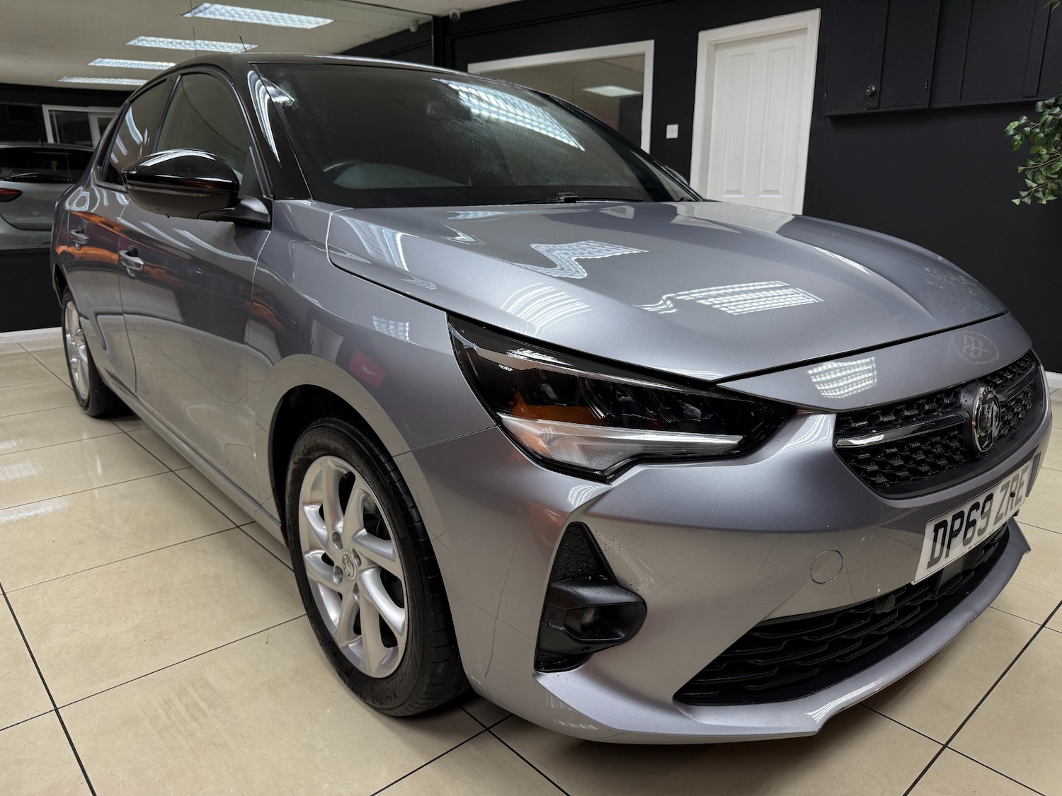 Used Vauxhall Corsa 2019 for sale - 76848565: Photo 1
