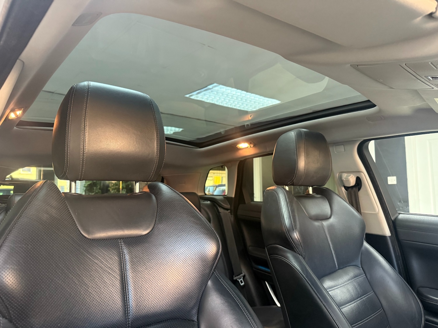 Used Land Rover Range Rover Evoque 2015 for sale - 76379289: Photo 11